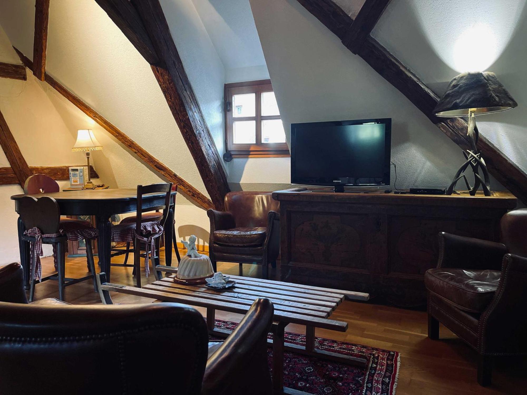 Gite Maison Des Vignerons リクヴィール エクステリア 写真